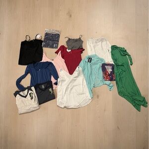 Women’s Clothing Bundle – Size Small, NWOT/NWT – 13+ Pieces